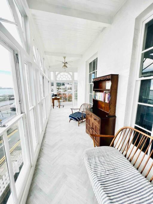 Flat 4 Marine Parade House, 1 East Cliff- Next To Dover Port, White Cliffs, Beach, Castle Ngoại thất bức ảnh