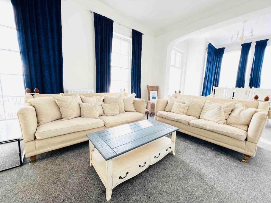 Flat 4 Marine Parade House, 1 East Cliff- Next To Dover Port, White Cliffs, Beach, Castle Ngoại thất bức ảnh