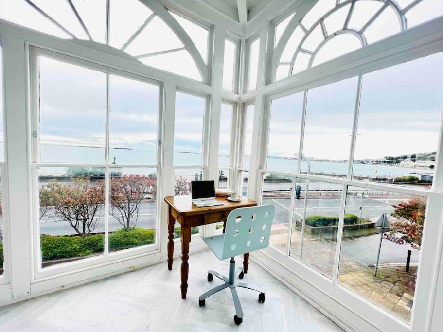 Flat 4 Marine Parade House, 1 East Cliff- Next To Dover Port, White Cliffs, Beach, Castle Ngoại thất bức ảnh